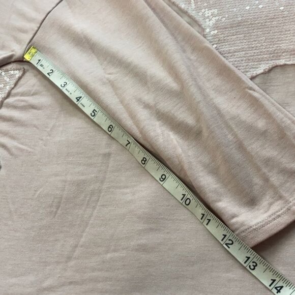 Pebble and Stone women's log sleeved sweatshirt Pink Star Sequin Top size M - Picture 10 of 13